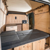 schlafen im Volkswagen Crafter 2 Kastenwagen schlafen im Volkswagen Crafter 2 Kastenwagen